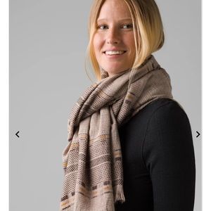 ParAna Scarf!